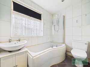 Photo 24- click for photo gallery